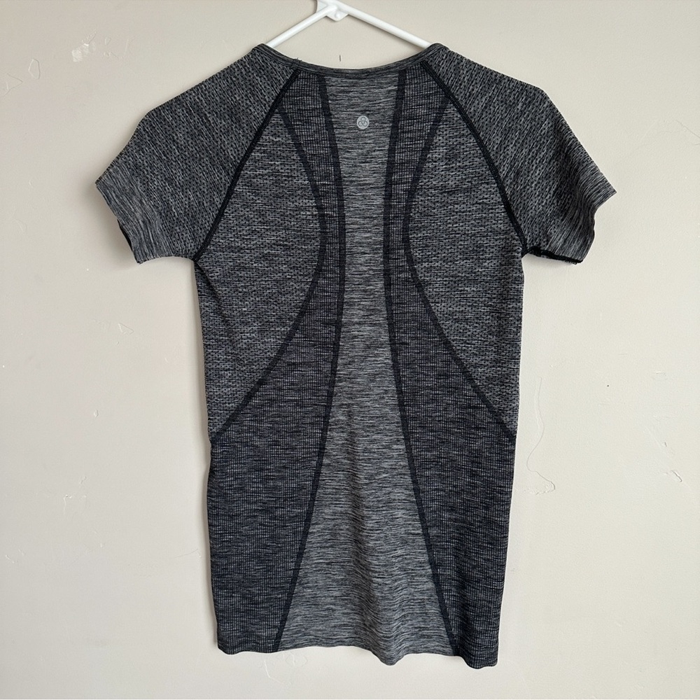 Zella Seamless Short Sleeve Athletic Top – Grey Heather, Size Small